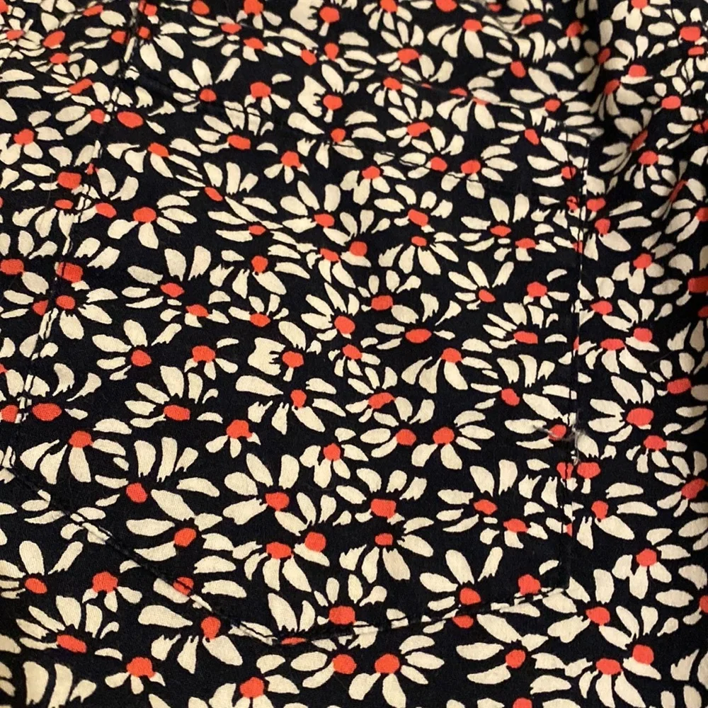 J. Crew Flex Washed floral print short sleeves button down shirt. Size Xs